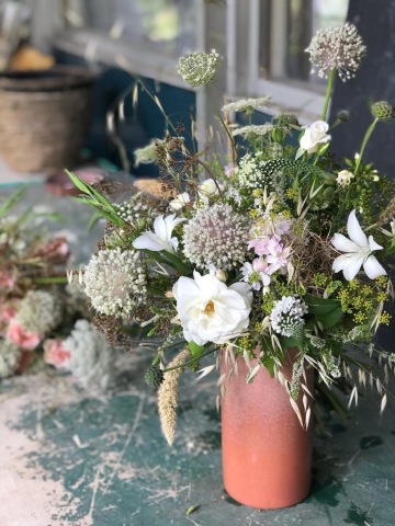 Interiery HK | Jarní květinová dekorace