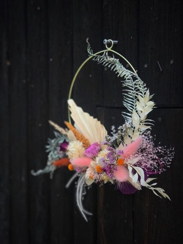 Interiery HK | Jarní květinová dekorace