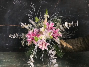 Interiery HK | Jarní květinová dekorace